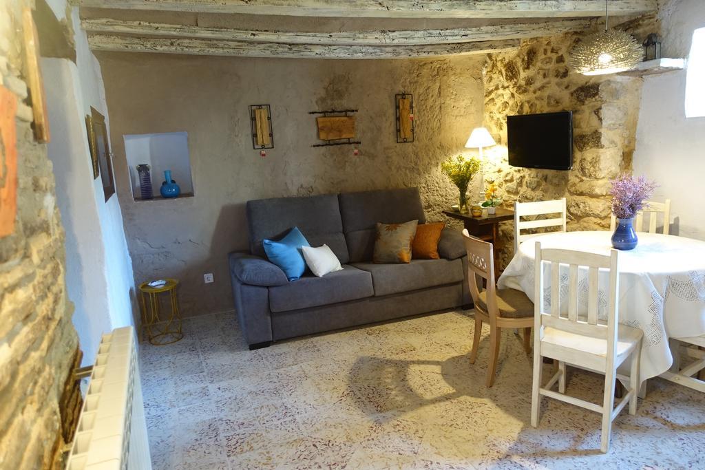 Apartamentos La Dama Azul Ágreda Værelse billede